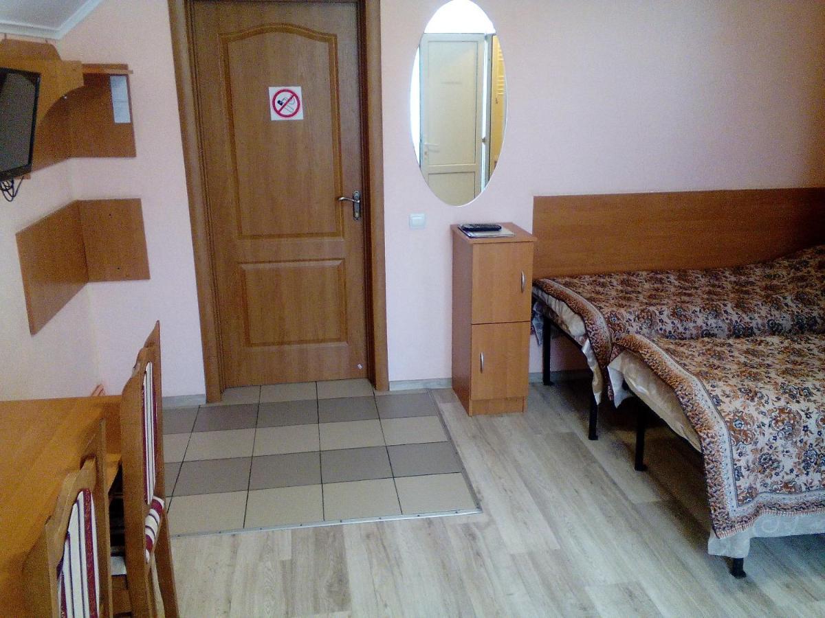 Hostel On Flotska Івано-Франківськ Екстер'єр фото