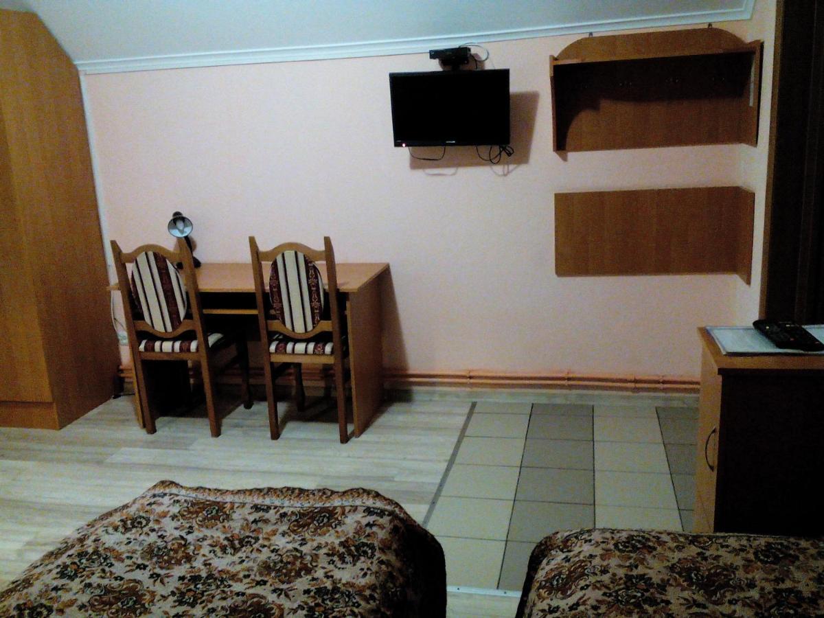 Hostel On Flotska Івано-Франківськ Екстер'єр фото