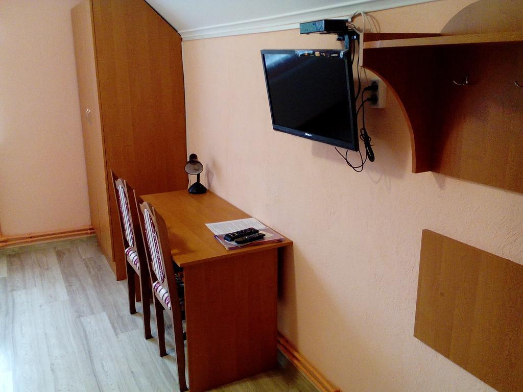 Hostel On Flotska Івано-Франківськ Екстер'єр фото