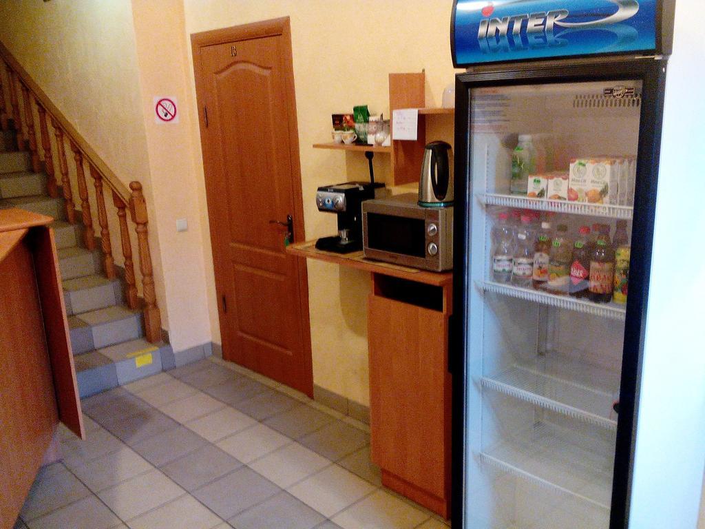 Hostel On Flotska Івано-Франківськ Екстер'єр фото