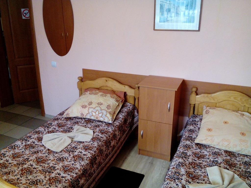 Hostel On Flotska Івано-Франківськ Екстер'єр фото